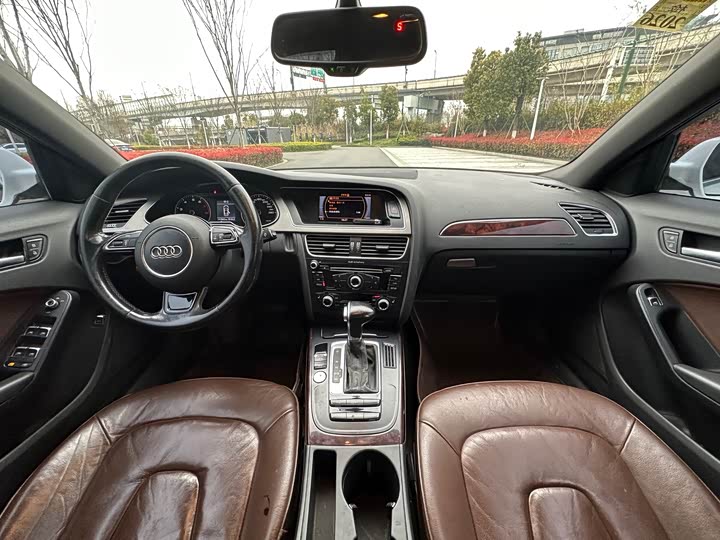 Audi A4L 2016 35 TFSI S line Comfort — фото 8