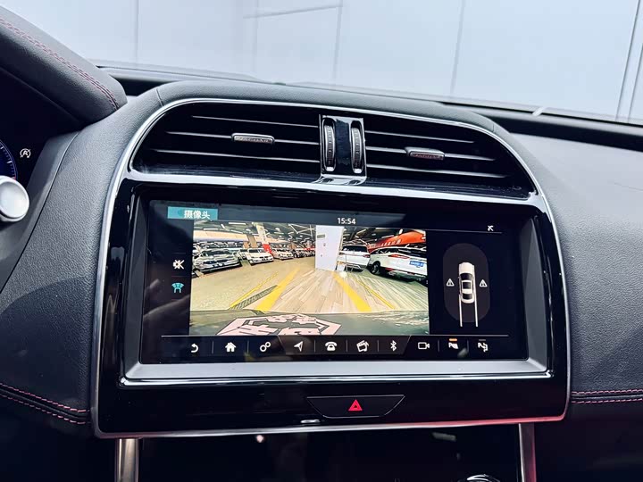 Jaguar XEL 2020 2.0 T 200 PS R-DYNAMIC S — фото 13