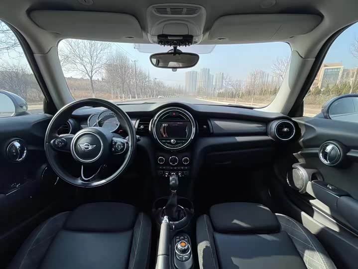 MINI Hatch — фото 16