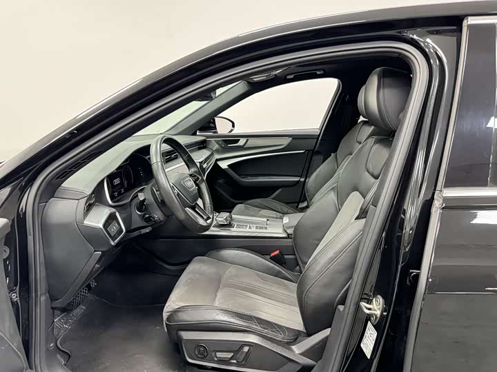 Audi A6L 2020 55 TFSI e quattro — фото 13