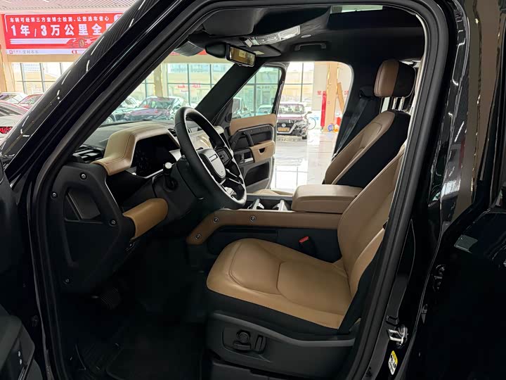 Land Rover Defender — фото 15