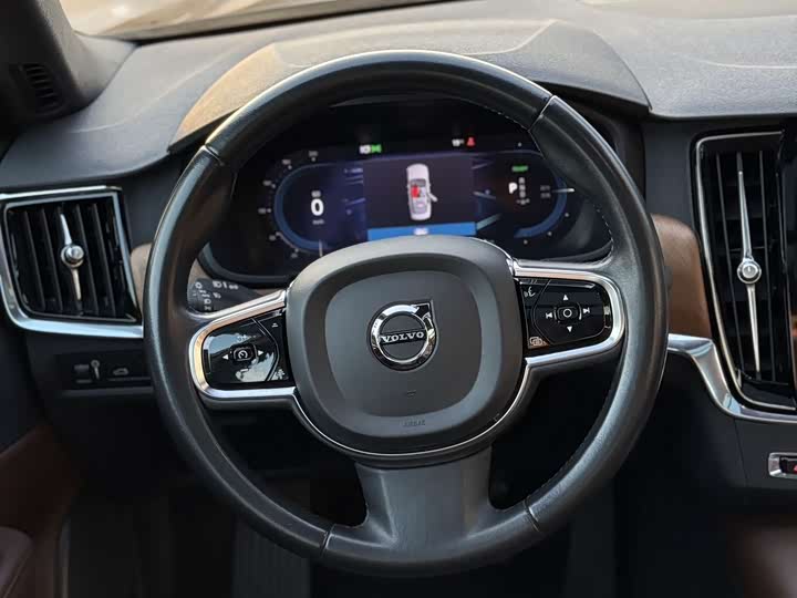 Volvo S90 Hybrid 2022 T 8 E Hybrid — фото 9