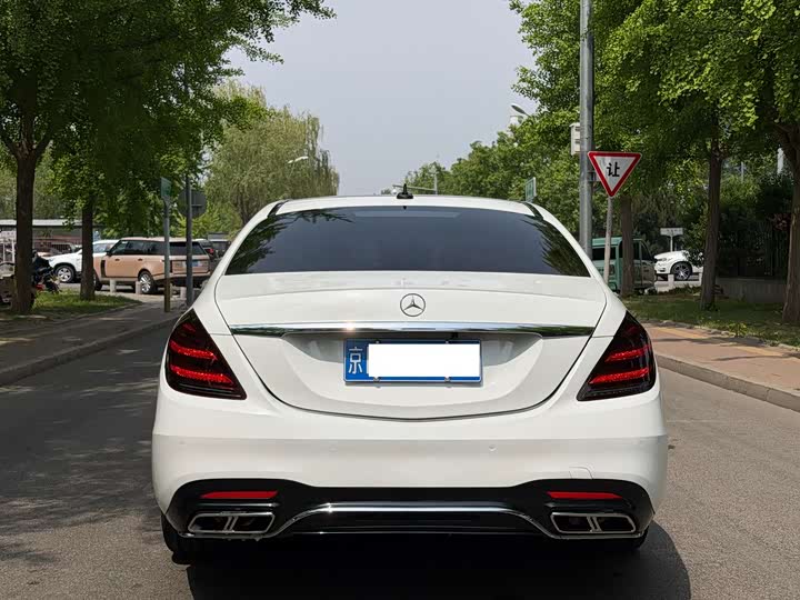 Mercedes-Benz S-Class 2016 S 320 L Luxury — фото 5