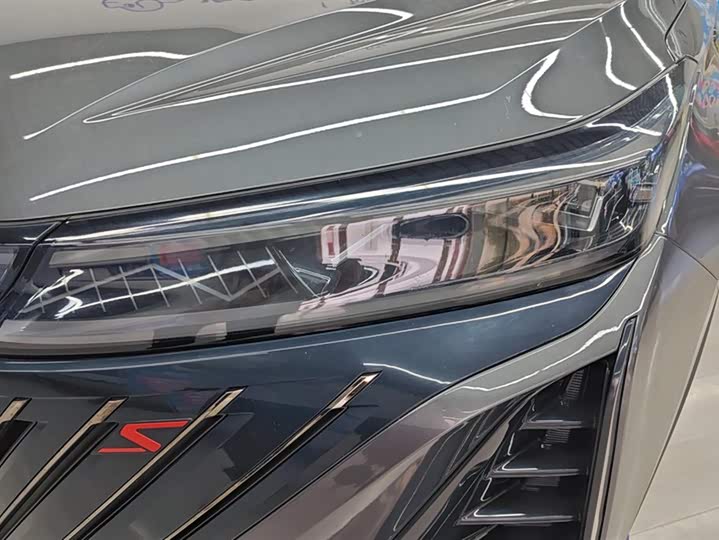 Changan CS75 PLUS 2022 2.0 T ATPremium — фото 5