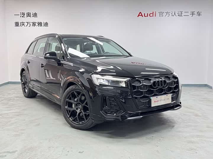 Audi Q7 2024 45 TFSI quattro S line — фото 2
