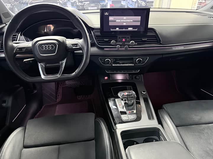Audi Q5L Sportback 2021 45 TFSI — фото 13