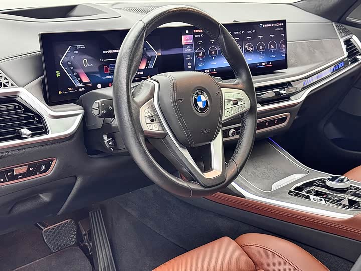 BMW X7 2023 x Drive 40i — фото 13