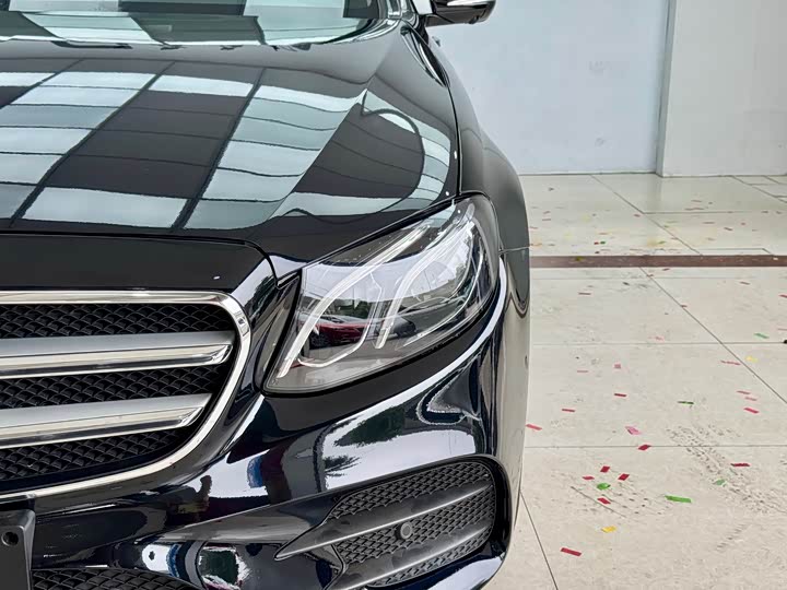 Mercedes-Benz E-Class 2020 E 300 L — фото 4