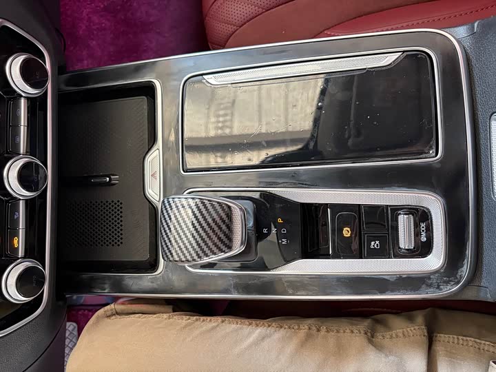 Hongqi HS5 2023 2.0 T Pro — фото 9