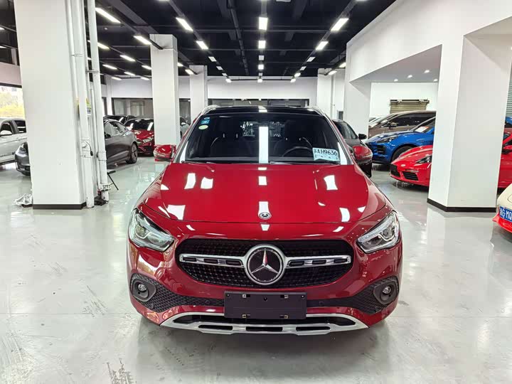 Mercedes-Benz GLA 2020 GLA 200 — фото 2