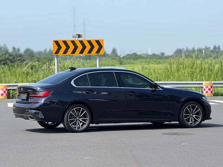 BMW 3 Series 320Li M спортпакет — фото 8