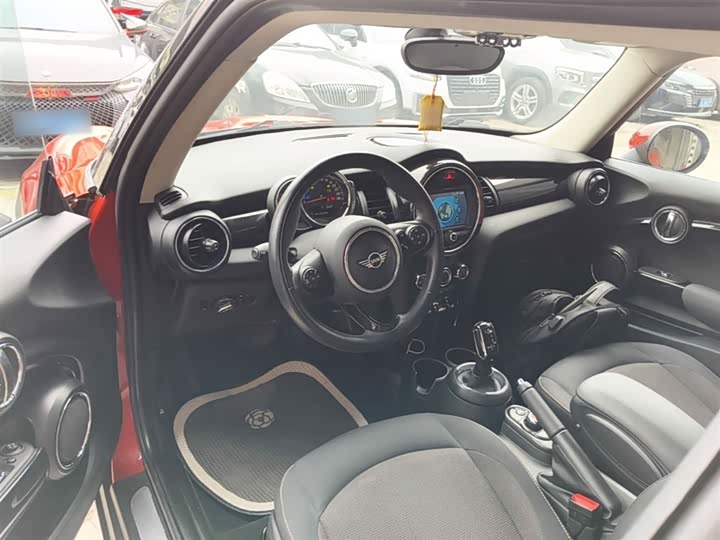 MINI Hatch — фото 10