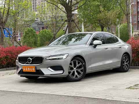 Volvo S60 2023 B 4 — фото 10