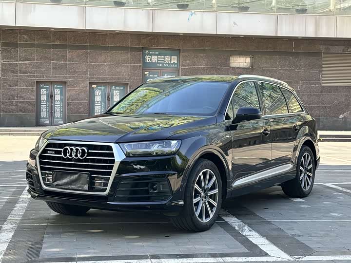Audi Q7 2018 45 TFSI Premium — фото 1