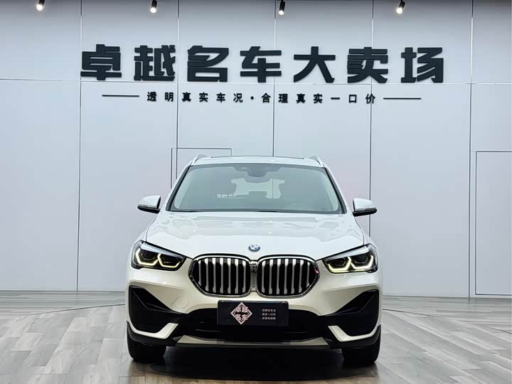 BMW X1 2020 s Drive 20 Li — фото 2