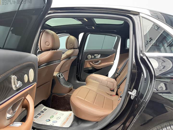 Mercedes-Benz E-Class 2022 E 300 L Luxury — фото 9