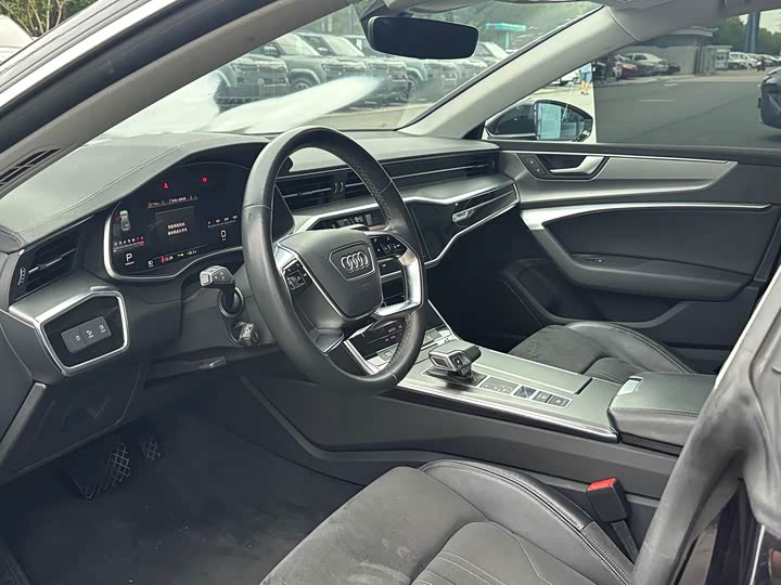 Audi A 7 L 2024 45 TFSI S-line — фото 6
