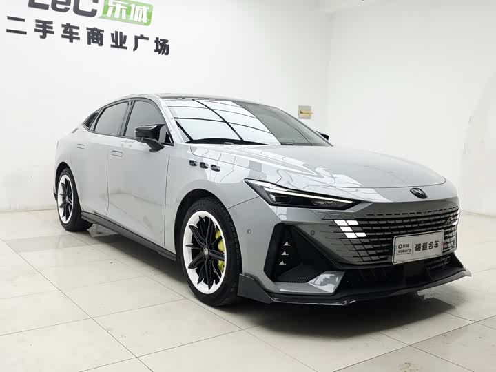 Changan UNI-V 2022 1.5 T — фото 3
