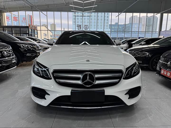 Mercedes-Benz E-Class 2019 E 300 L — фото 2