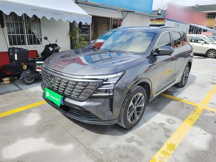 Changan CS75 PLUS 2025 1.5 T — фото 2