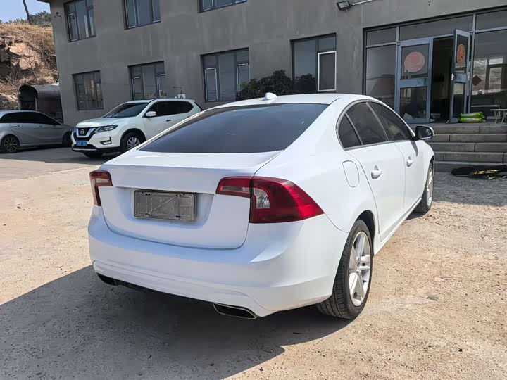 Volvo S60 2015 S 60 L T 5 — фото 6