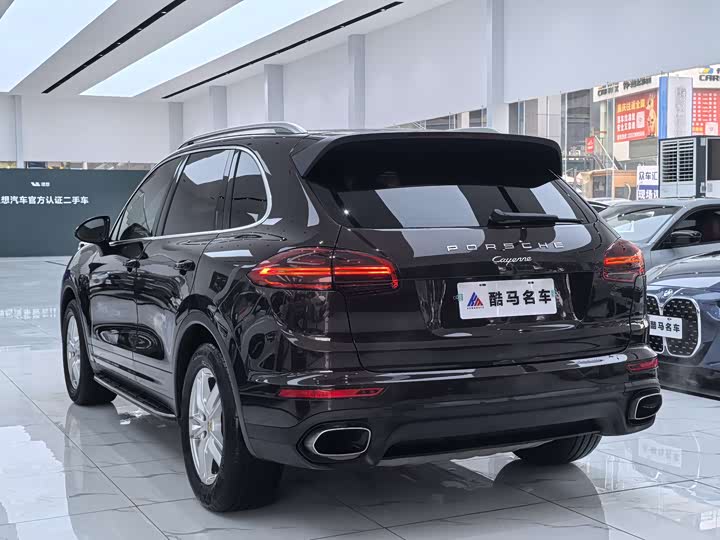 Porsche Cayenne 2016 Cayenne 3.0 T — фото 15
