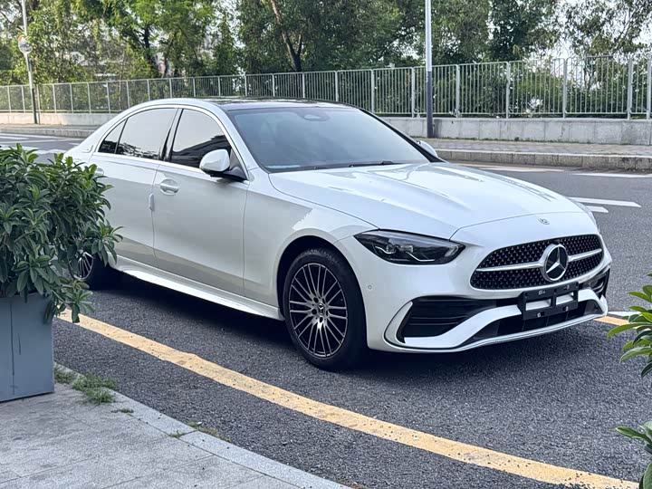 Mercedes-Benz C-Class 2025 C 260 L — фото 3
