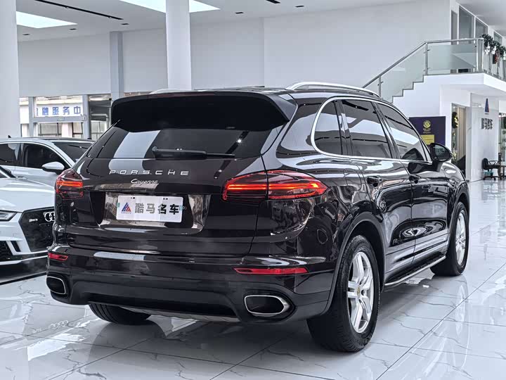 Porsche Cayenne 2016 Cayenne 3.0 T — фото 13
