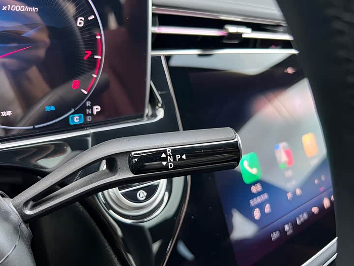Mercedes-Benz E-Class 2025 E 300 L Luxury — фото 33