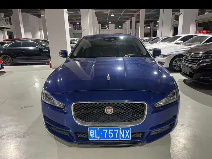 Jaguar XEL 2019 2.0 T 200 PS — фото 6