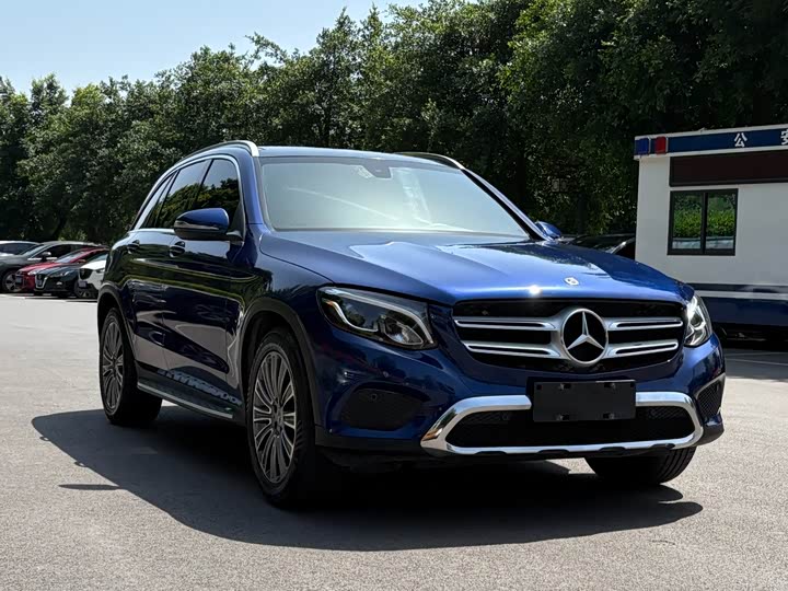 Mercedes-Benz GLC 200 4MATIC — фото 3