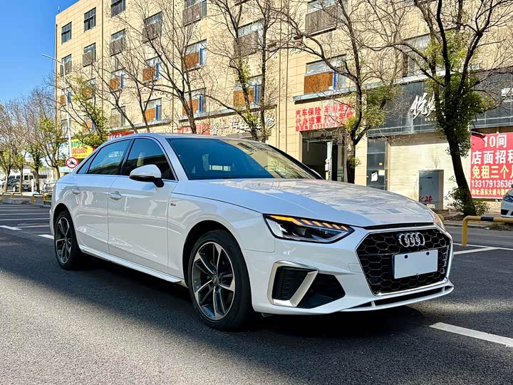 Audi A4L 2020 40 TFSI — фото 3