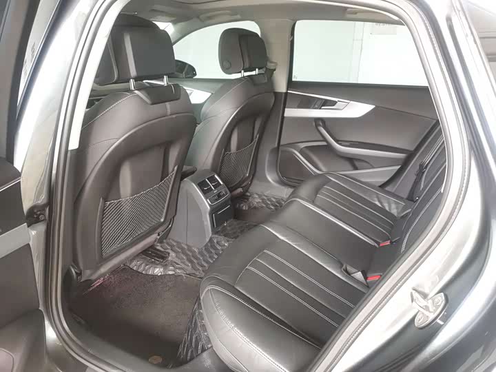Audi A4L 2020 40 TFSI — фото 10