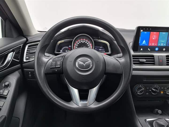 Mazda 3 2014 1.5 L MTComfort — фото 11