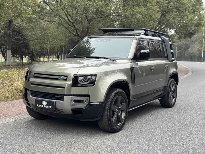 Land Rover Defender — фото 1