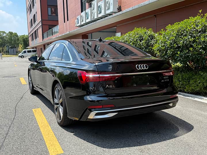 Audi A6L 2023 45 TFSI — фото 14