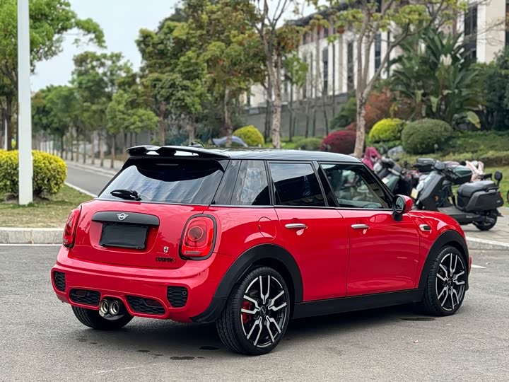 MINI Hatch — фото 15
