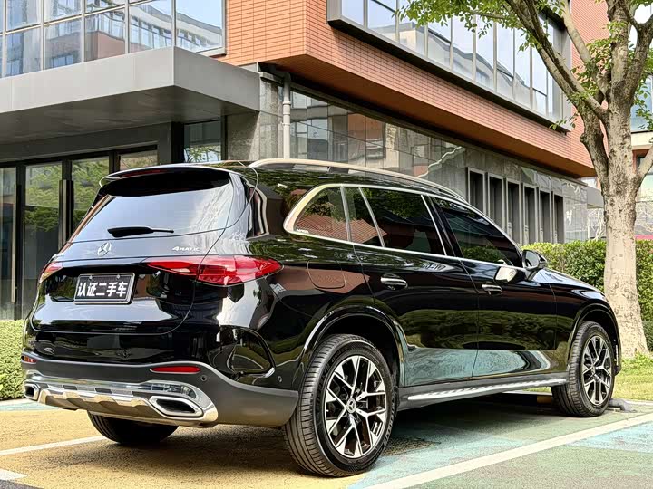 Mercedes-Benz GLC 2023 GLC 260 L 4 MATIC Luxury 7 — фото 22