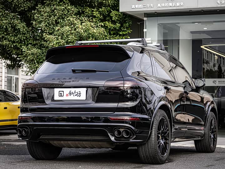 Porsche Cayenne 2016 Cayenne GTS 3.6 T — фото 7