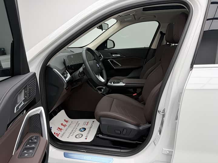 BMW X1 2023 s Drive 20 Li X — фото 2