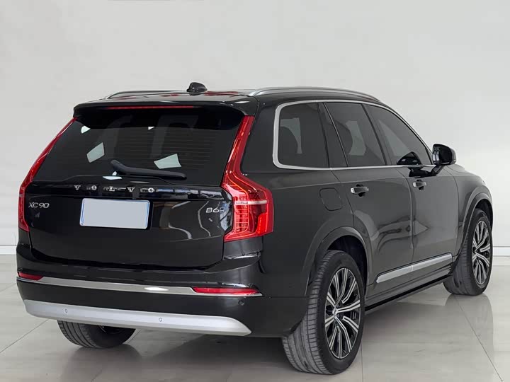 Volvo XC90 2022 B 6 7 — фото 7