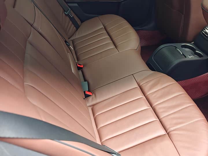 Mercedes-Benz E-Class E 320 L спорт 4MATIC — фото 11