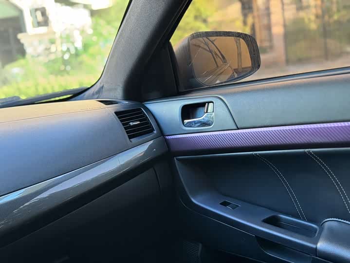 Mitsubishi Lancer EX — фото 15