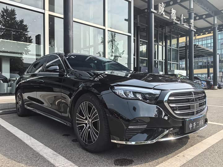 Mercedes-Benz E-Class рестайлинг E 260 L — фото 3