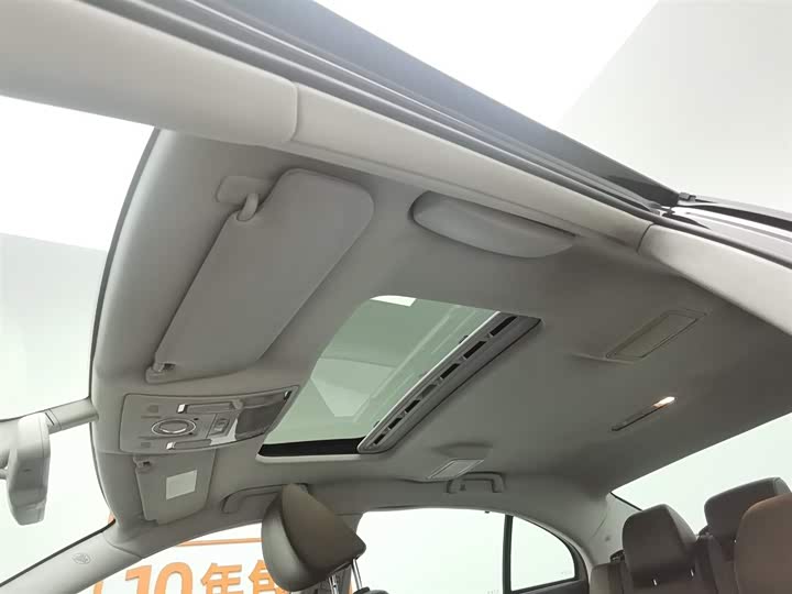 Hongqi H7 2015 2.0 T Luxury — фото 14