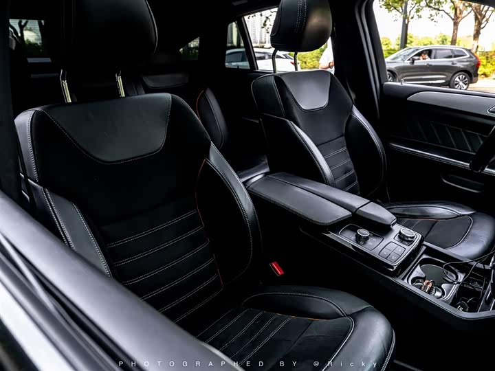 Mercedes-Benz GLE 2018 AMG GLE 43 4 MATIC SUV — фото 9