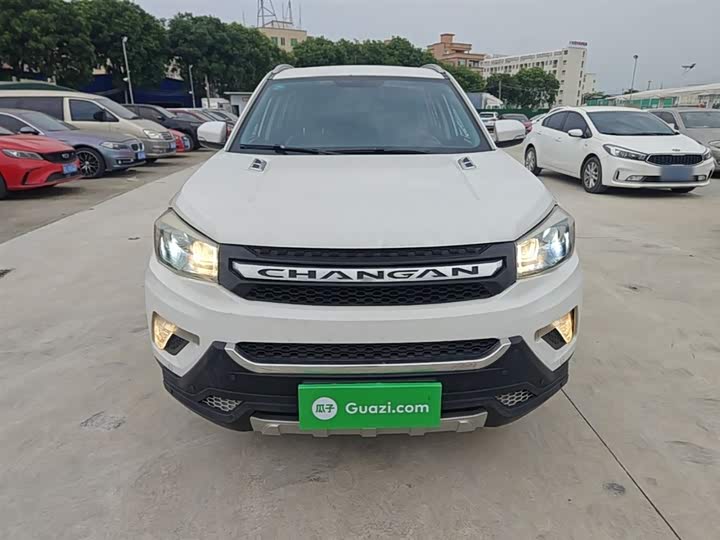 Changan CS75 2014 2.0 L MTLuxury V — фото 3