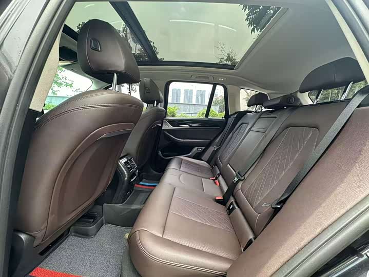 BMW X3 xDrive25i M спортпакет — фото 5