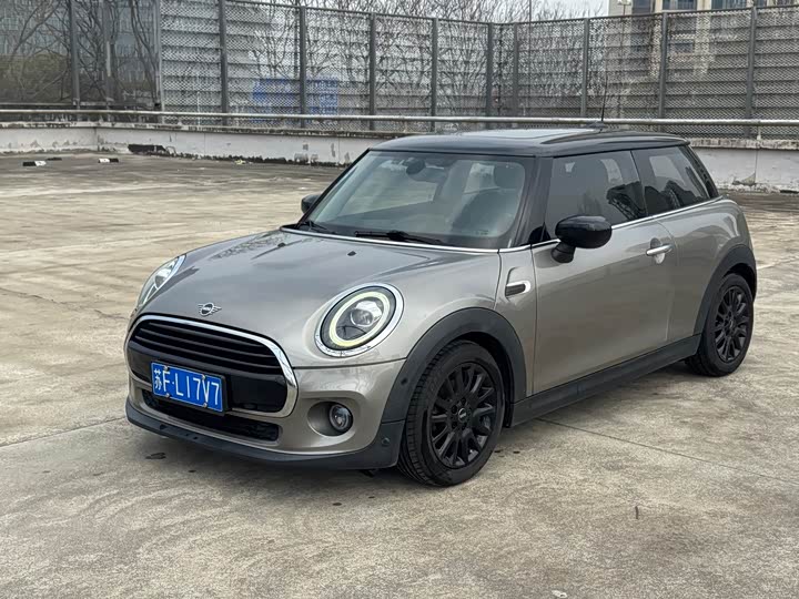 MINI Hatch — фото 1