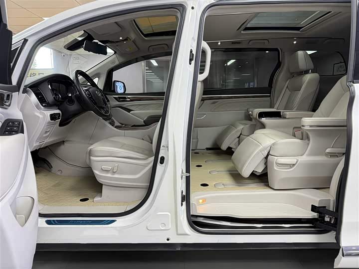 Trumpchi M8 2018 320 T — фото 12
